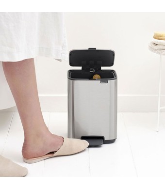 פח לשירותים BO פדל 4 ליטר,מט FPP ברבנטיה + משלוח חינם + הנחה 10% לנרשמים לניוזלטר