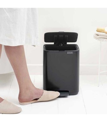 פח לשירותים BO פדל 7 ליטר, שחור מט Brabantia + משלוח חינם + הנחה 10% לנרשמים לניוזלטר