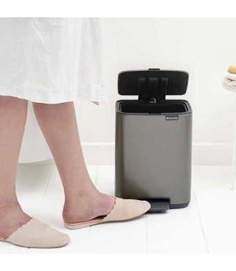 פח לשירותים BO פדל 7 ליטר, פלטינום Brabantia + משלוח חינם + הנחה 10% לנרשמים לניוזלטר