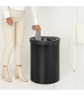 סל כביסה אובלי מחולק 55 ליטר שחור מט Brabantia + משלוח חינם + הנחה 10% לנרשמים לניוזלטר