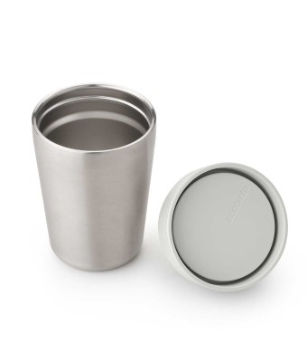 כוס תרמית 200 מ״ל Make & Take נירוסטה, מכסה פלסטיק ללא BPA אפור בהיר Brabantia + הנחה 10% לנרשמים לניוזלטר