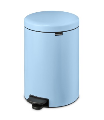 פח פדל 20 ליטר תכלת חלומי Brabantia - NewIcon + משלוח חינם + הנחה 10% לנרשמים לניוזלטר