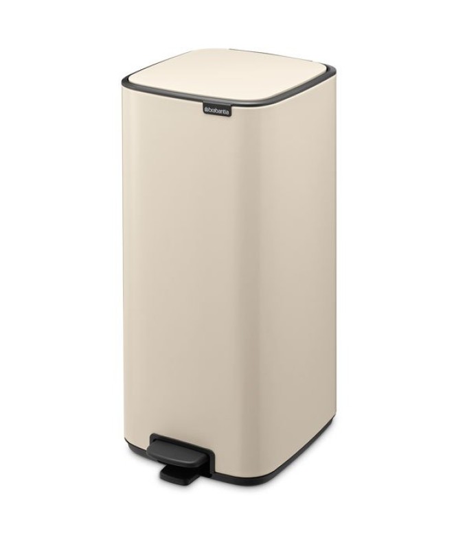 פח אשפה למטבח BO פדל 30 ליטר, בז' עדין Brabantia + הנחה 10% לנרשמים לניוזלטר + משלוח חינם