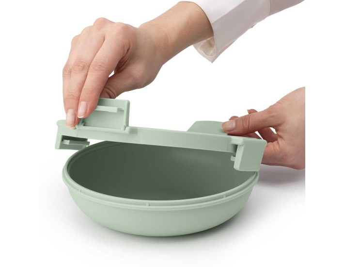 קערה לארוחת צהריים 1 ליטר Make & Take פלסטיק ללא BPA ירוק ג׳ייד Brabantia + הנחה 10% לנרשמים לניוזלטר