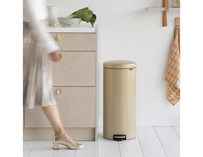 פח פדל 30 ליטר זהוב מינרלי Brabantia - NewIcon  + הנחה 10% לנרשמים לניוזלטר