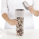 מיכל אחסון מזון יבש Flip מתרחב 1600-1350 מ״ל - גדול Lekue מבית Brabantia + עכשיו במבצע 25% הנחת פסח SALE