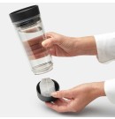 כוס תרמית לתה 360 מ״ל Make & Take פלסטיק ללא BPA, שקוף ומכסה אפור כהה Brabantia + הנחה 10% לנרשמים לניוזלטר