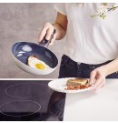 מחבת נון סטיק קרמי, אינדוקציה 20 ס״מ Brabantia אפור בהיר + ללא PFAS + הנחה 10% לנרשמים לניוזלטר