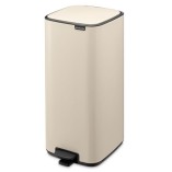 פח אשפה למטבח BO פדל 30 ליטר, בז' עדין Brabantia + הנחה 10% לנרשמים לניוזלטר + משלוח חינם