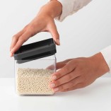 מיכל אחסון פלסטיק שקוף 0.7 ליטר, מכסה אפור כהה Brabantia - ללא BPA + הנחה 10% לנרשמים לניוזלטר