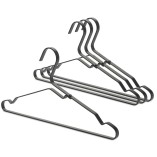  קולבים לבגדים - סט 4, שחור Brabantia + הנחה 10% לנרשמים לניוזלטר
