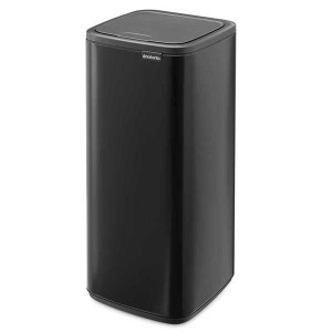 פח אשפה למטבח BO טאץ 30 ליטר, שחור מט Brabantia + הנחה 10% לנרשמים לניוזלטר + משלוח חינם