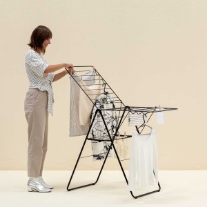 מתלה כביסה T מתקפל 20 מטר, שחור מט HangOn ברבנטיה + משלוח חינם + עכשיו במבצע 50% הנחה SALE