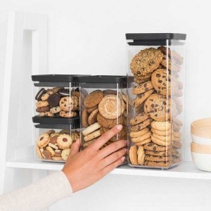 סט 4 מיכלי אחסון פלסטיק שקוף 0.7 + 1.6 + 2.5 ליטר, מכסה אפור כהה Brabantia - ללא BPA + עכשיו במבצע 25% הנחת פסח SALE