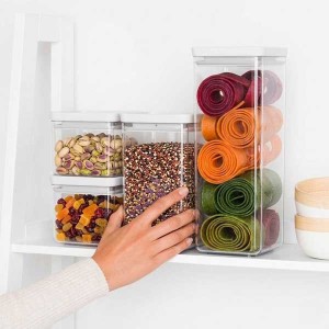 סט 4 מיכלי אחסון פלסטיק שקוף 0.7 + 1.6 + 2.5 ליטר, מכסה אפור בהיר Brabantia - ללא BPA + עכשיו במבצע 25% הנחת פסח SALE