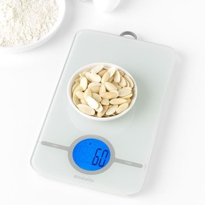 משקל מטבח דיגיטלי +Tasty אפור בהיר Brabantia + עכשיו במבצע ​​​25% הנחת פסח SALE