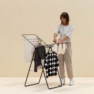 מתלה כביסה T מתקפל 15 מטר, שחור מט HangOn ברבנטיה + משלוח חינם + עכשיו במבצע 50% הנחה SALE