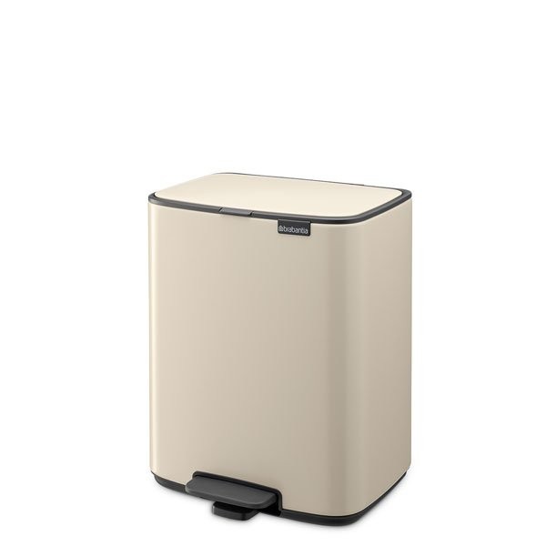 פח לשירותים BO פדל 12 ליטר, בז' עדין Brabantia + משלוח חינם + הנחה 10% לנרשמים לניוזלטר