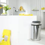פח טאץ 60 ליטר, מבריק Brabantia + משלוח חינם + הנחה 10% לנרשמים לניוזלטר - Image 5