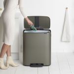 פח אשפה למטבח BO פדל 60 ליטר, פלטינום Brabantia + הנחה 10% לנרשמים לניוזלטר + משלוח חינם - Image 4
